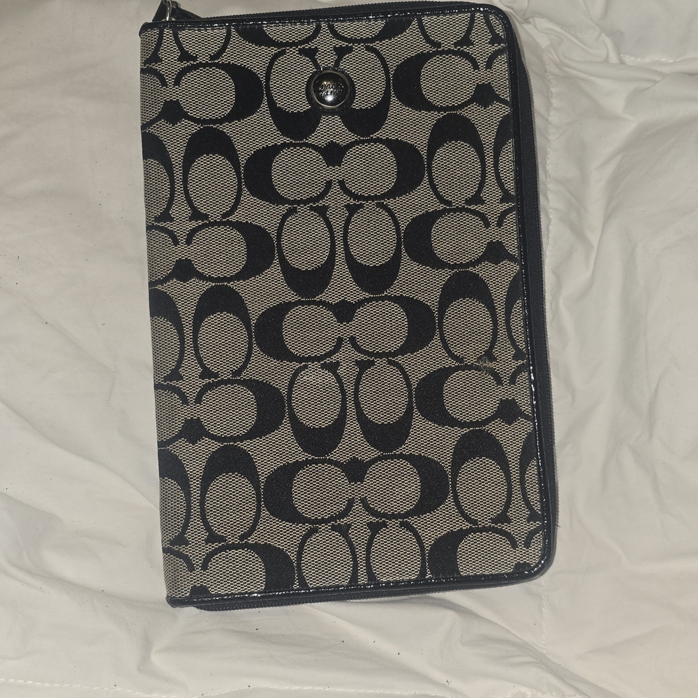Coach Black and Tan Signature Kindle Cover
